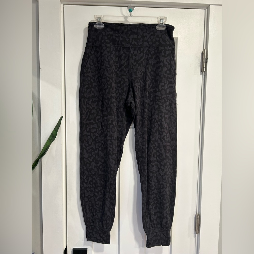 Lululemon Align Jogger 28" Size 10